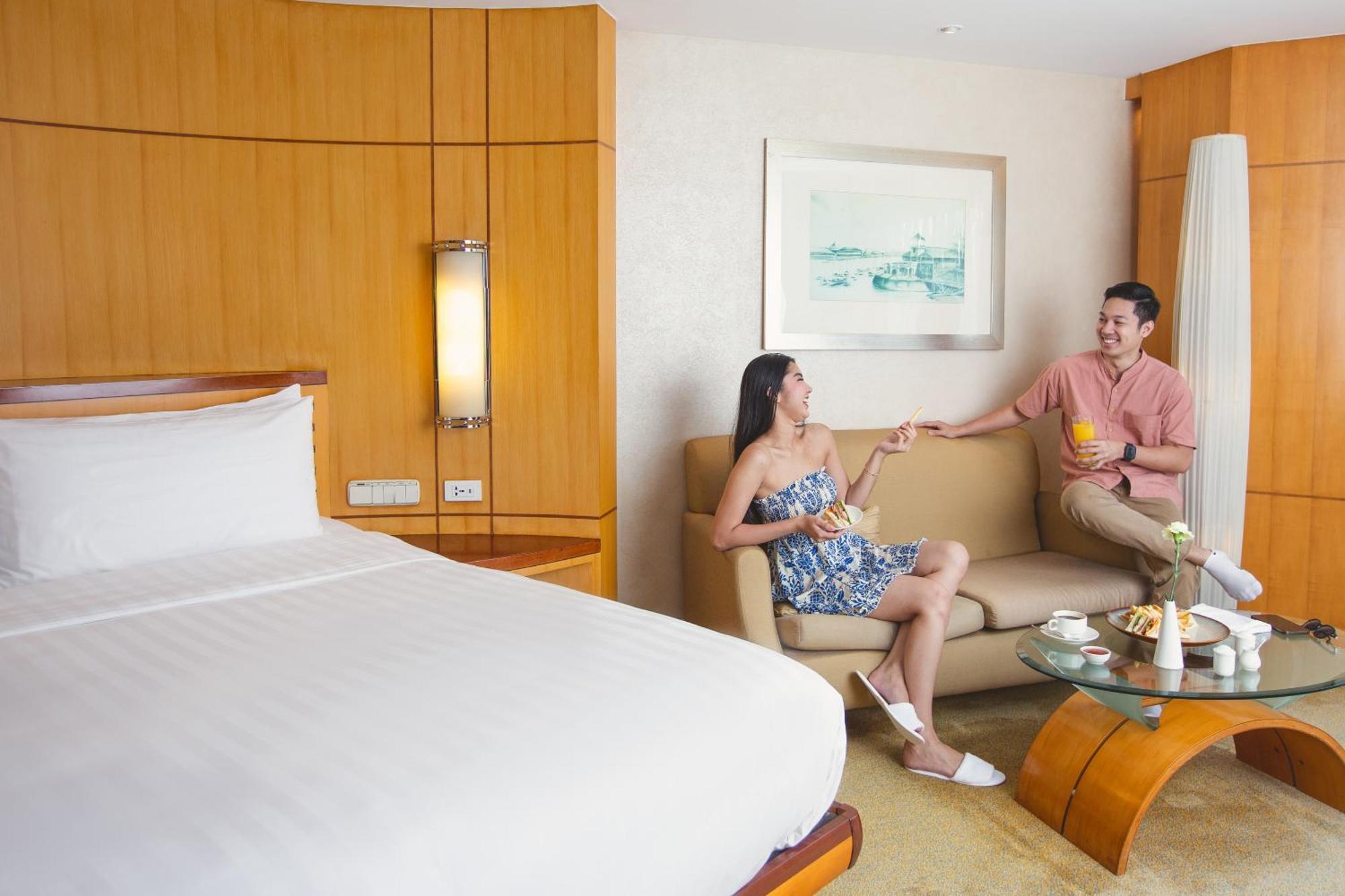 Makati Shangri-la, Manila 5*